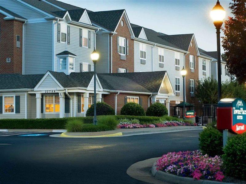 Towneplace Suites Dulles Airport Стърлинг Екстериор снимка