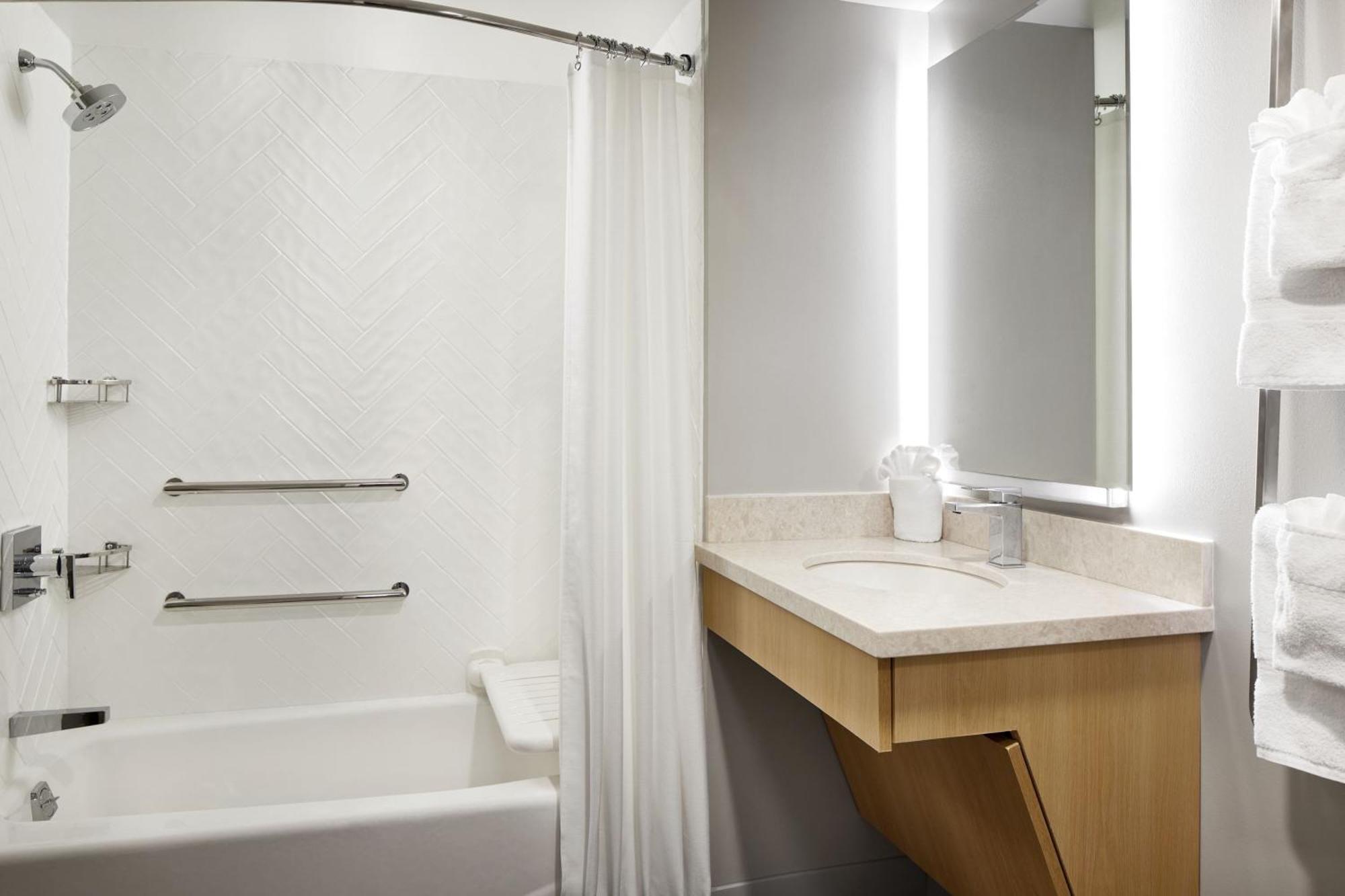 Towneplace Suites Dulles Airport Стърлинг Екстериор снимка