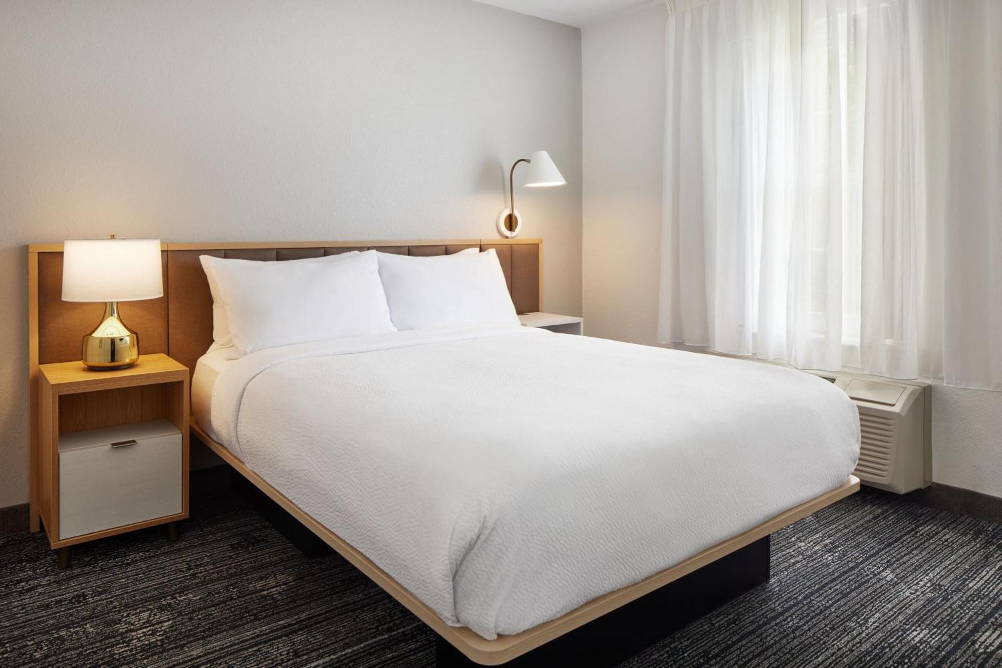 Towneplace Suites Dulles Airport Стърлинг Екстериор снимка